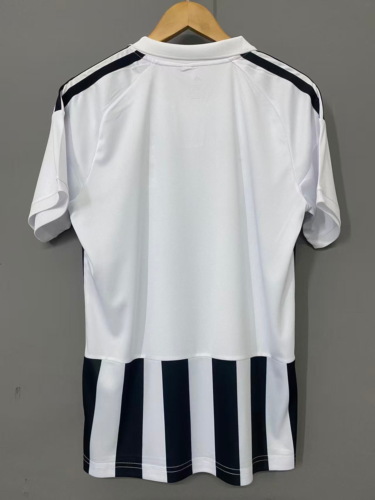 Juventus FC Home 2026/27 jersey, photo 2 of 2