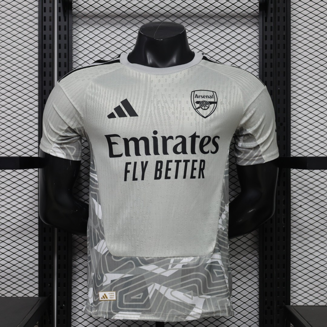 Arsenal FC Home Goalkeeper 2026/27 jersey, photo 1 of 9