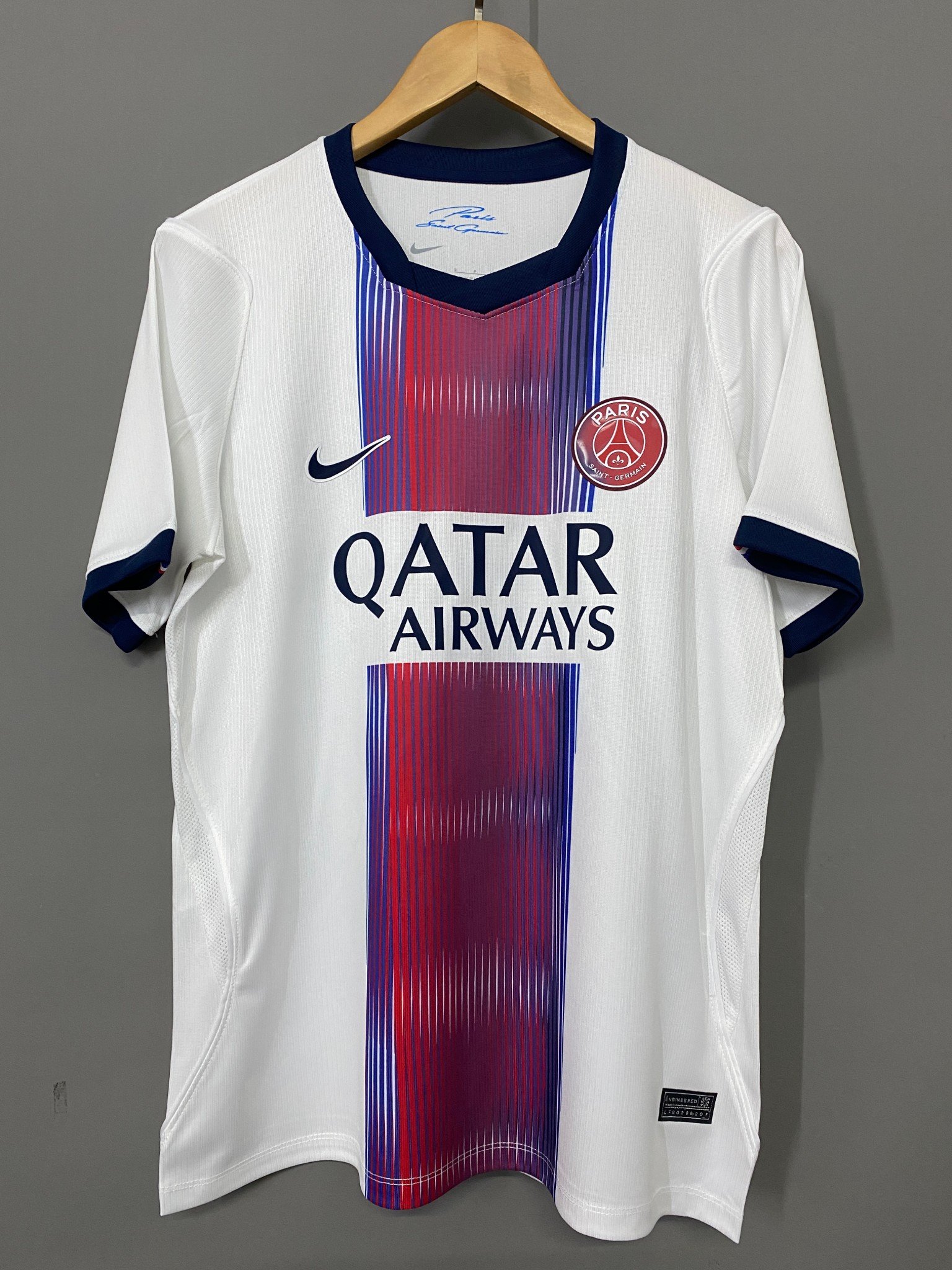 Paris Saint Germain Away 2026/27 jersey, photo 1 of 2