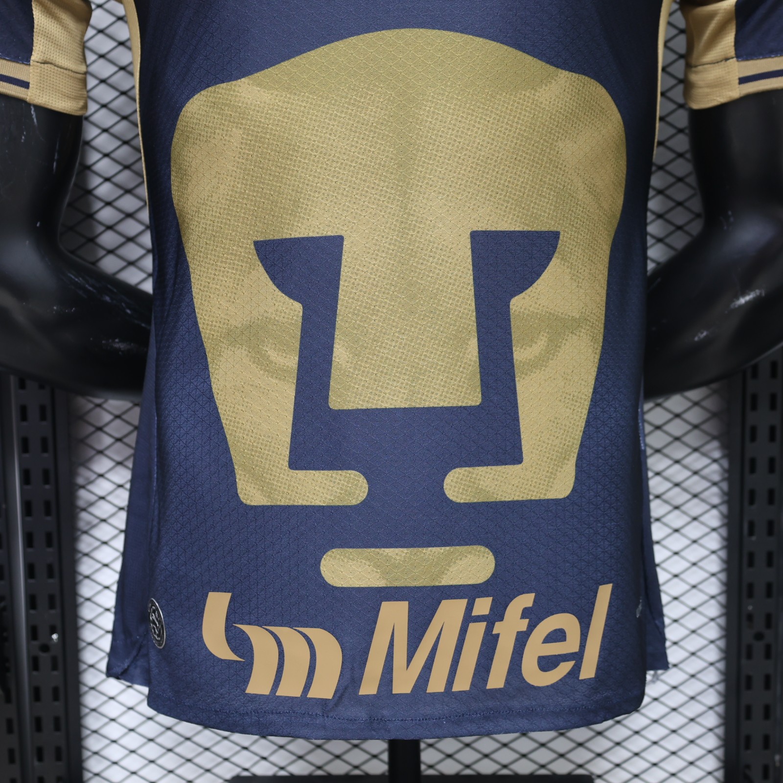 Pumas UNAM Home 2026/27 jersey, photo 2 of 11