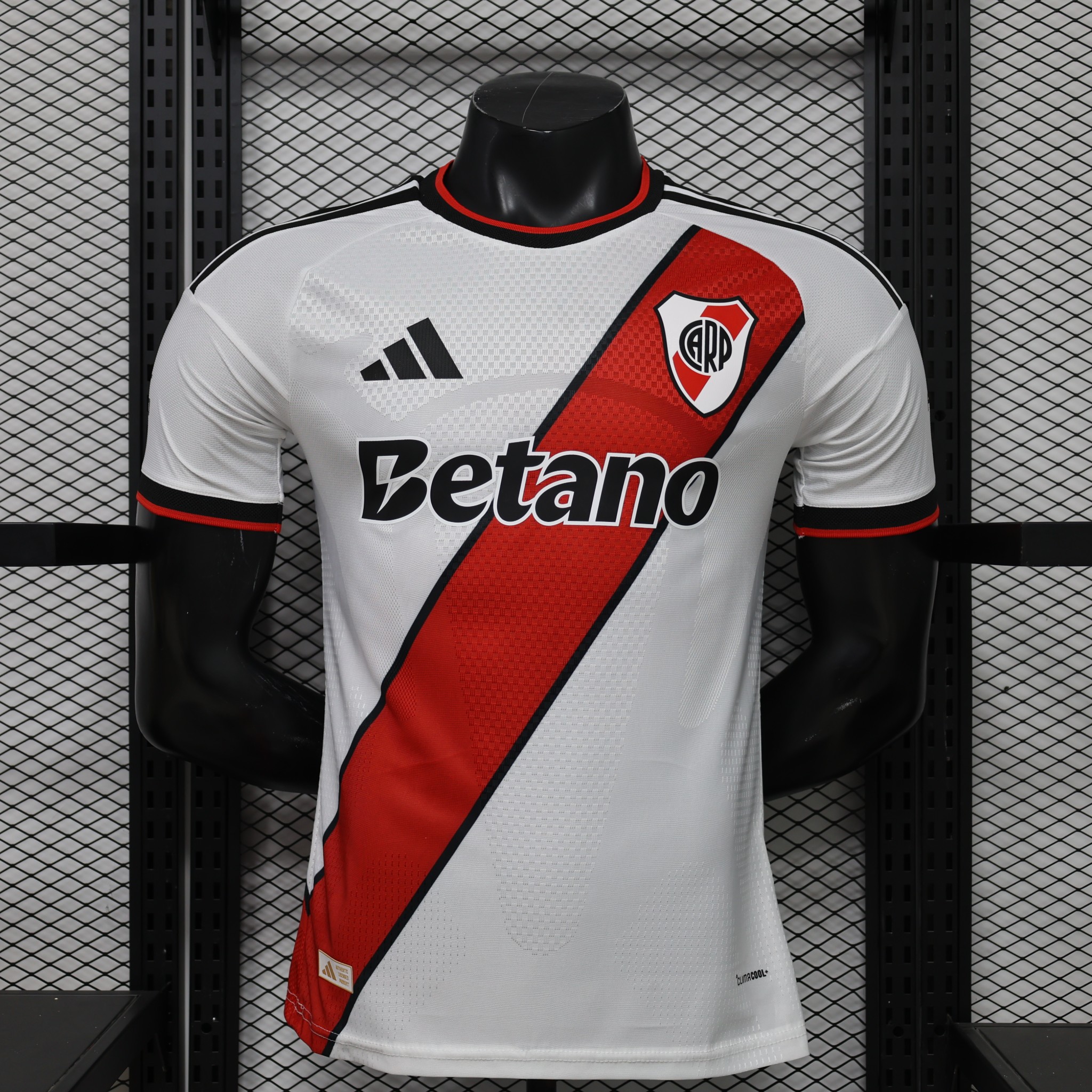 Club Atlético River Plate Home 2026/27 jersey, photo 1 of 11