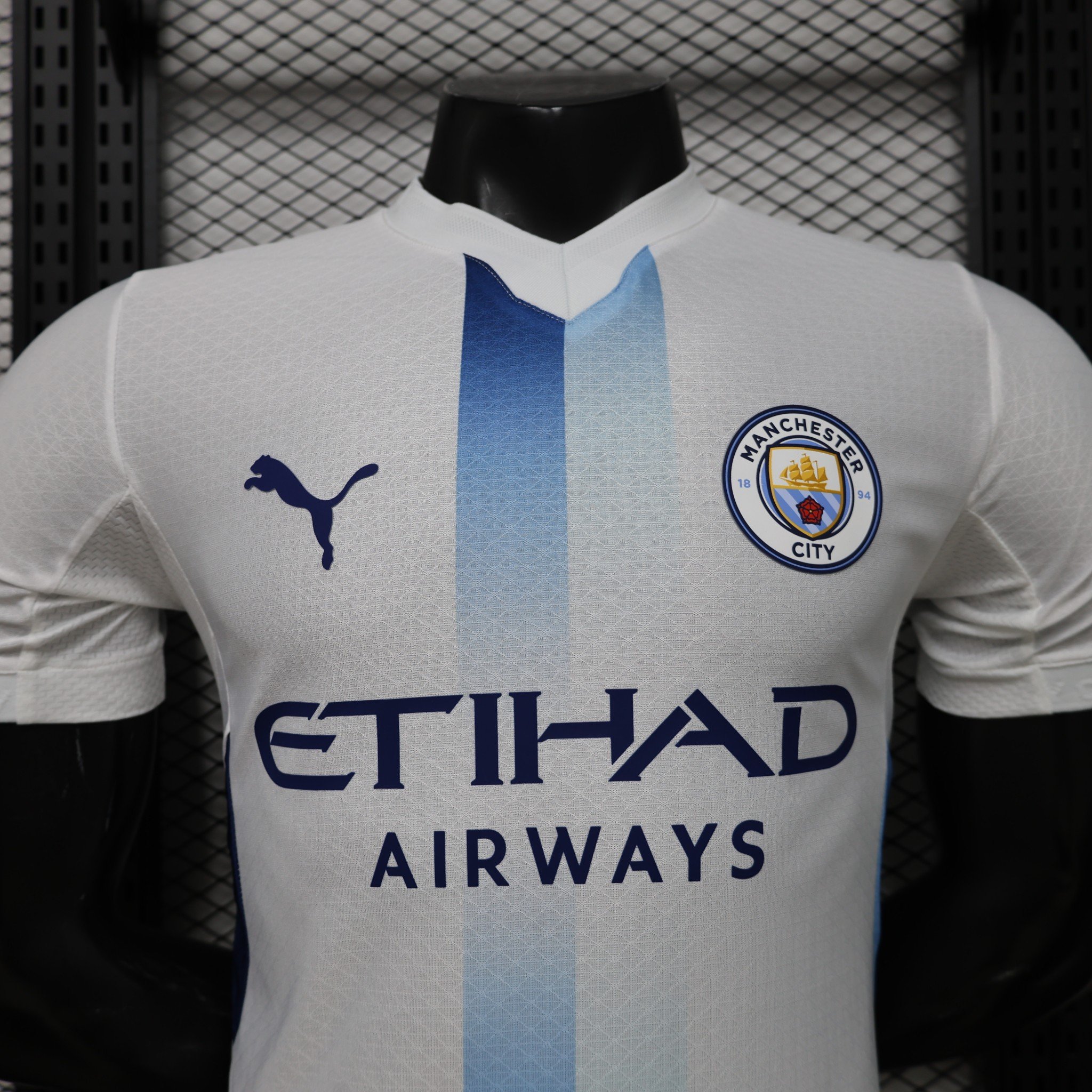 Manchester City FC Third 2026/27 jersey, photo 2 of 10