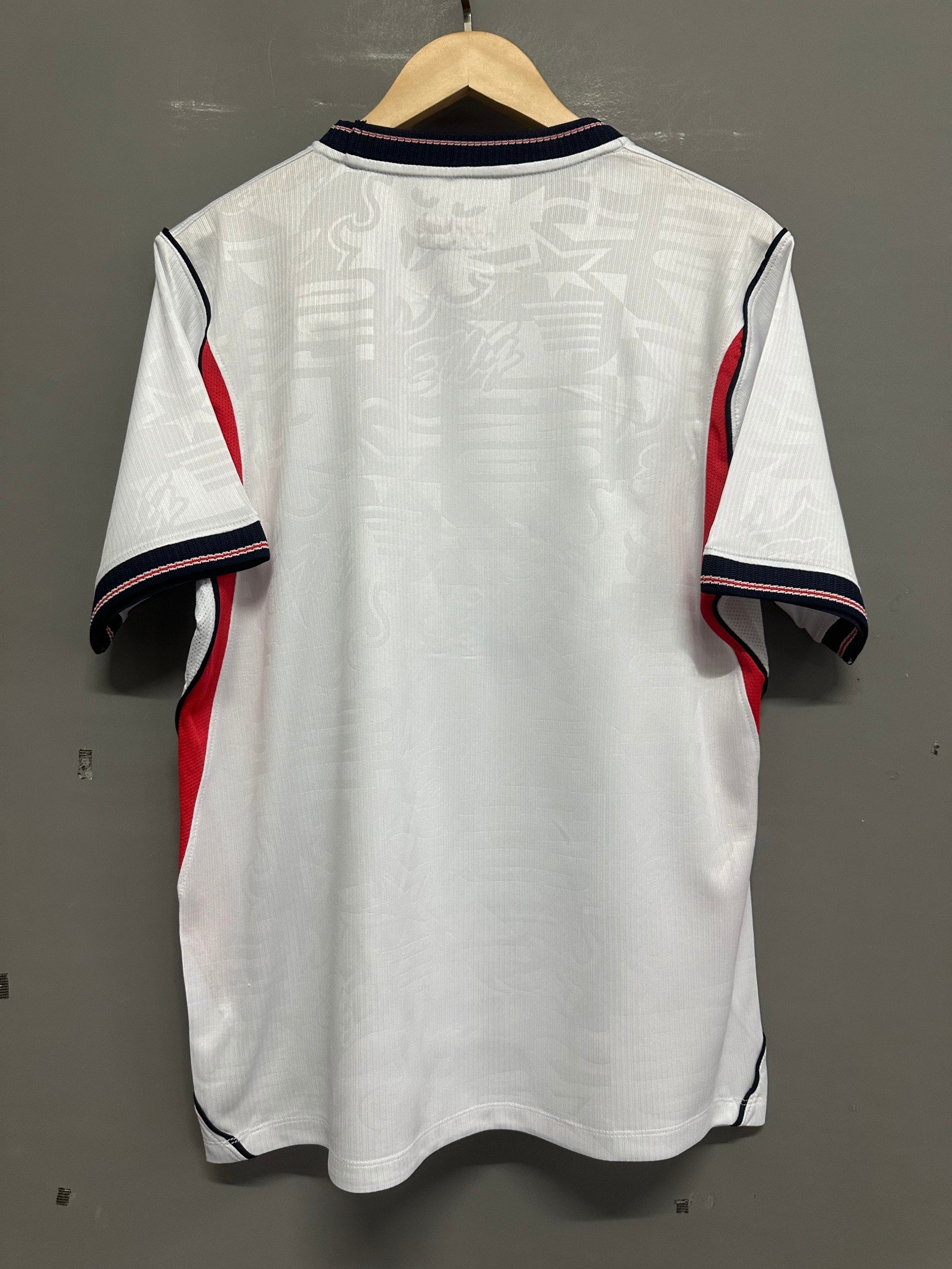 England Home World Cup 2026 jersey, photo 2 of 2