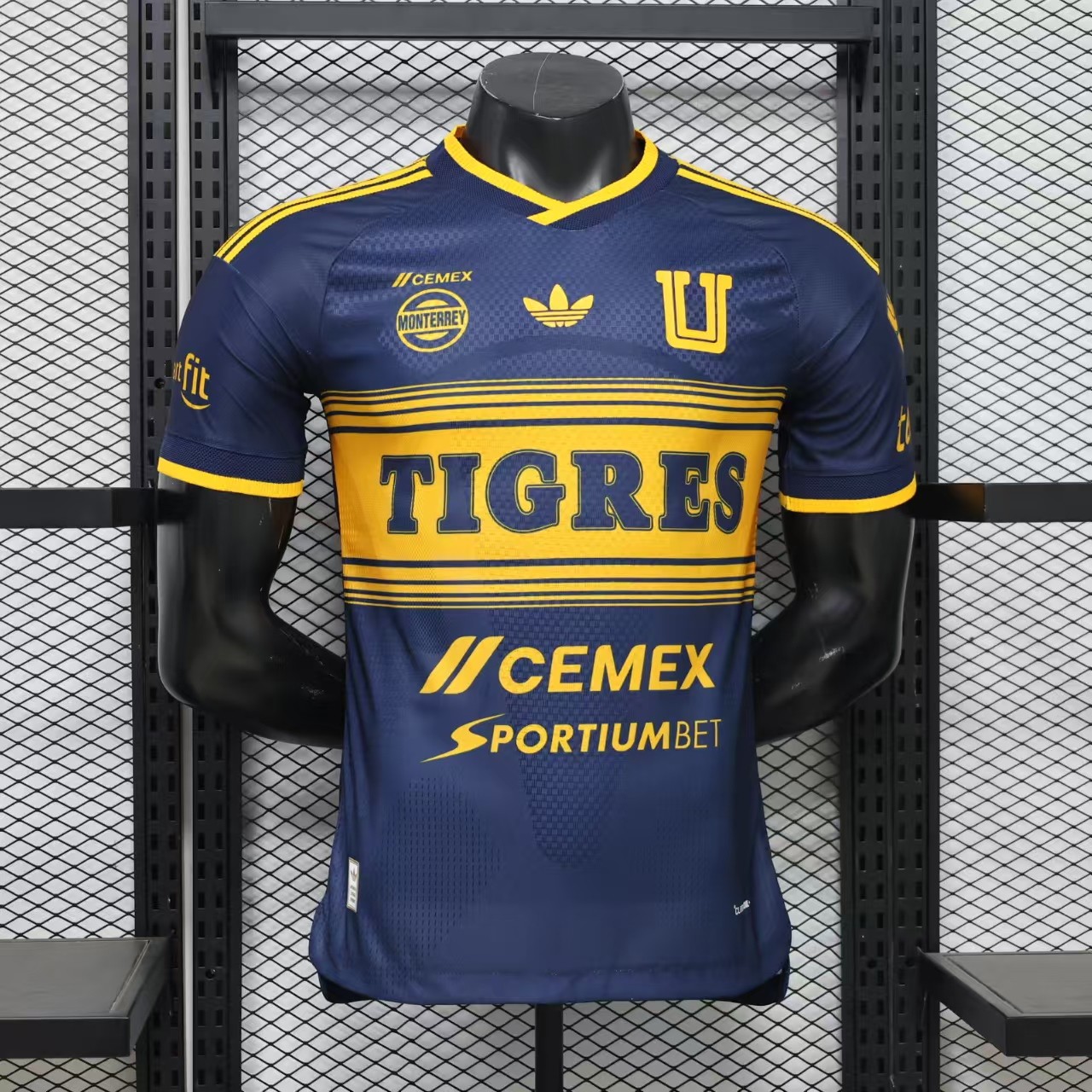 Tigres UANL Away 2026/27 jersey, photo 1 of 13