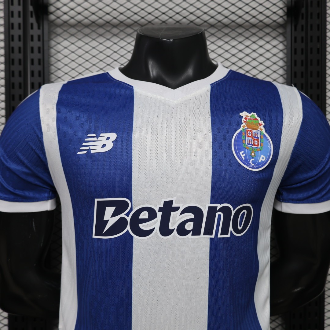 FC Porto Home 2026/27 jersey, photo 2 of 11
