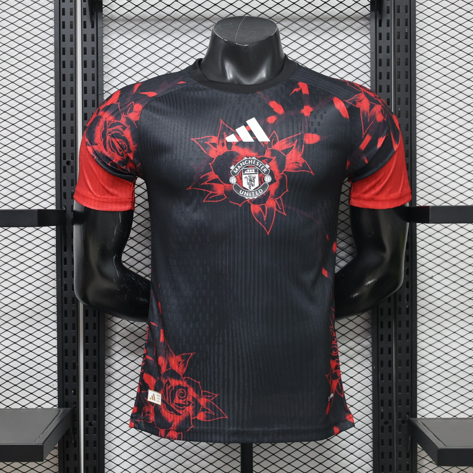 Manchester United FC Training 2026/27 jersey, photo 1 of 7