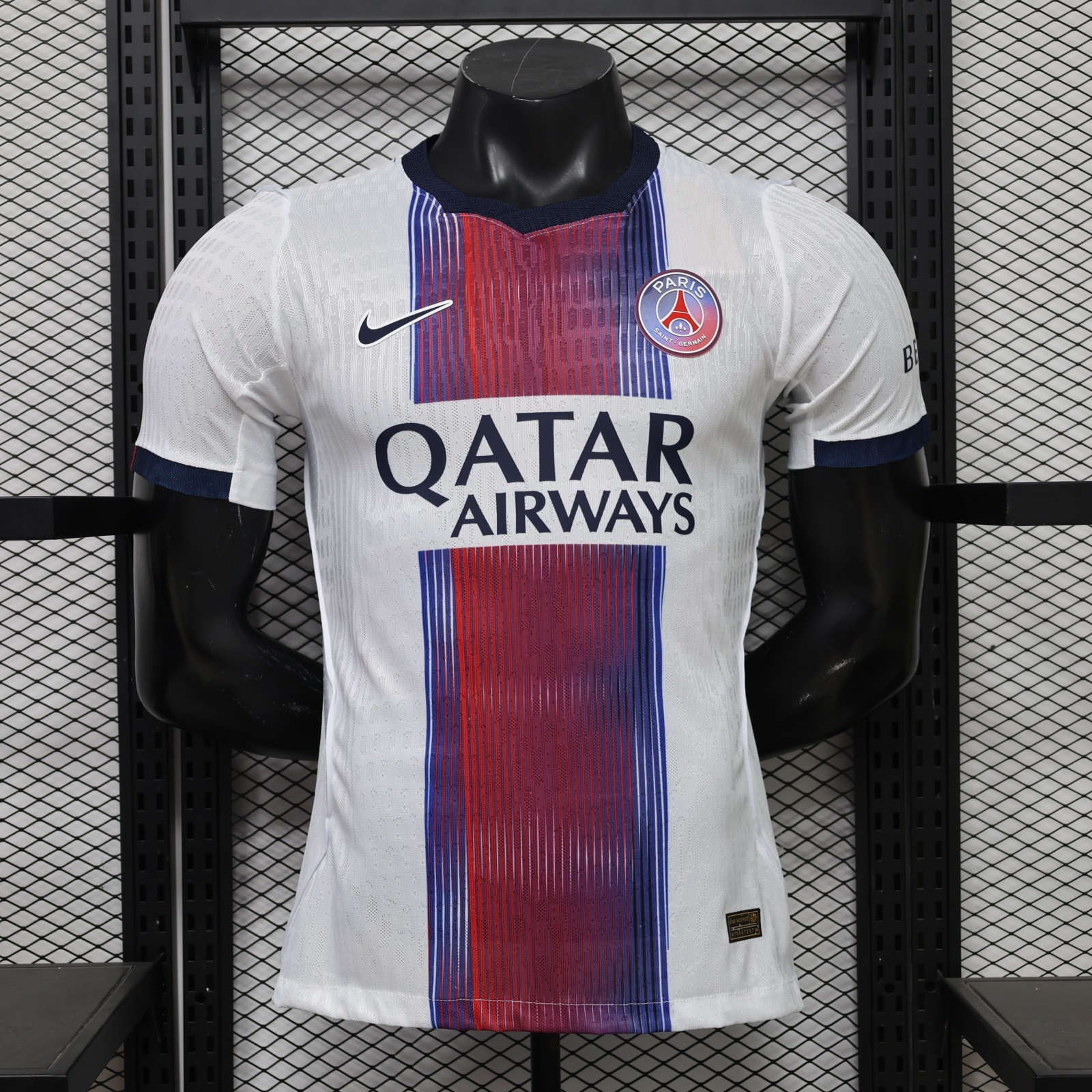 Paris Saint Germain Away 2026/27 jersey, photo 1 of 8