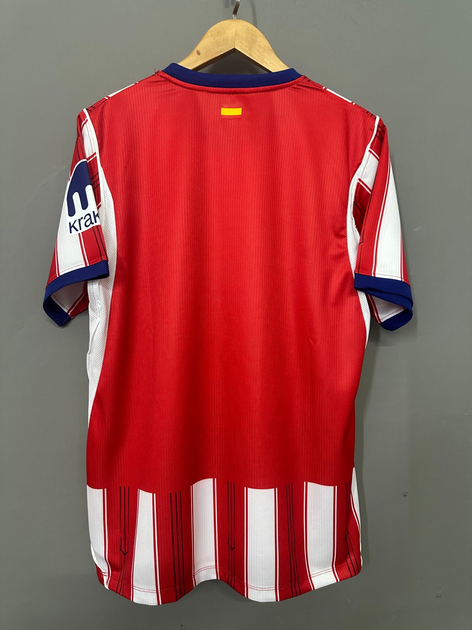 Atlético Madrid Home 2026/27 jersey, photo 2 of 2