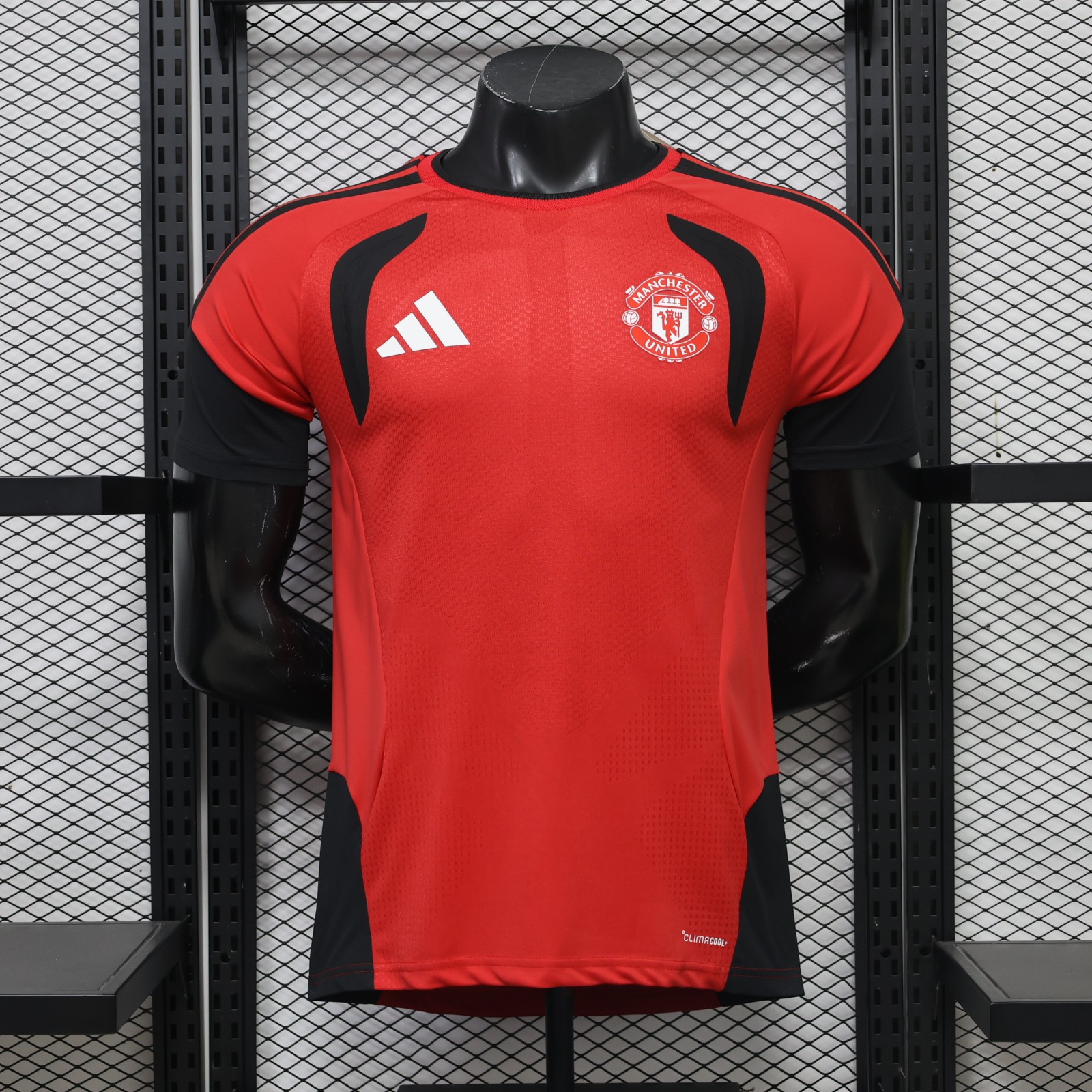 Manchester United FC Training 2026/27 jersey, photo 1 of 8