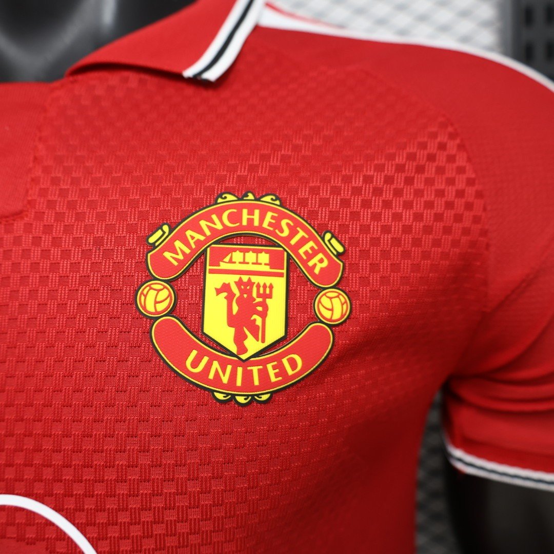 Manchester United FC Home 2026/27 jersey, photo 2 of 10